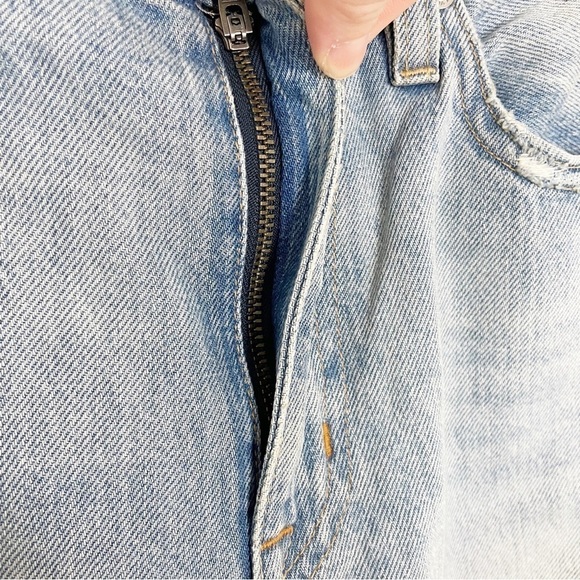 SLVRLAKE Rider Cargo Distressed Straight Jeans in Broken Heart Size 26 Cotton - Picture 6 of 8